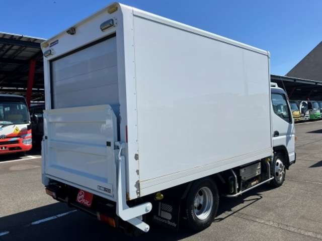 三菱フソウ キャンター ３．０ 全低床 ディーゼルターボ ４ＷＤ H28年 (東海) 99
