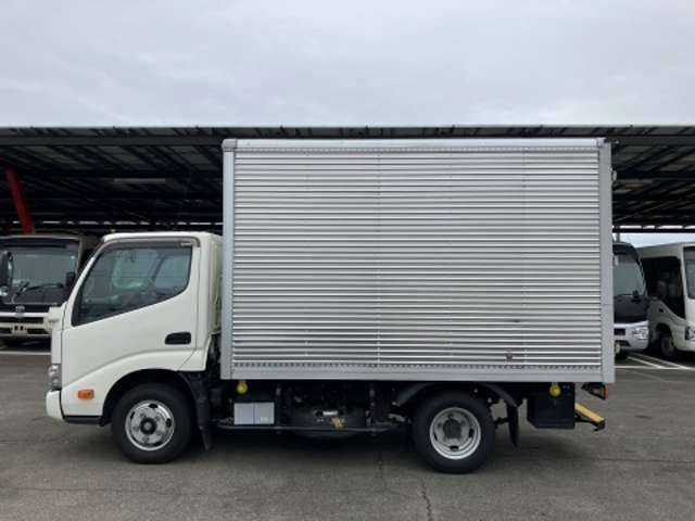 日野自動車 デュトロ ４．０ＤＴ R4年 (東海) 99