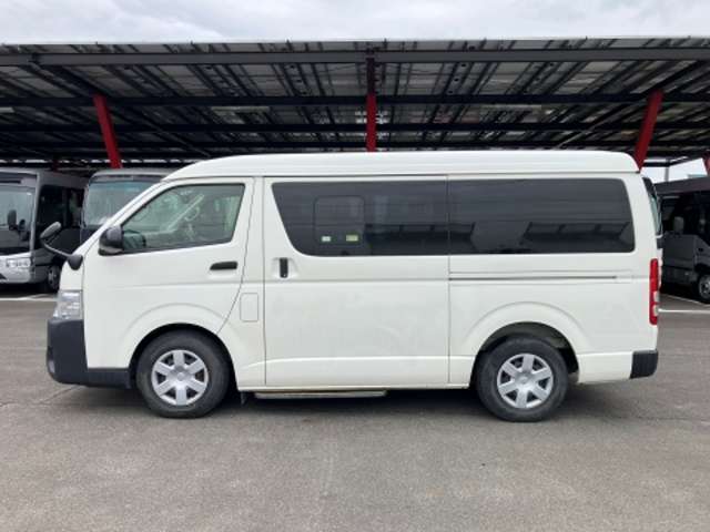 トヨタ ハイエースバン 幼児バス R2年 (東海) 99