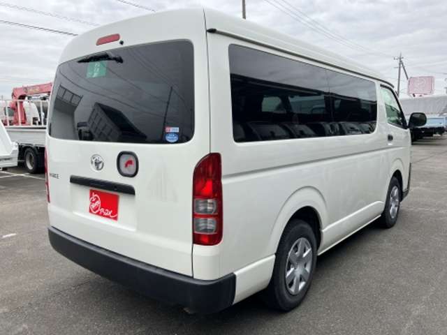 トヨタ ハイエースバン 幼児バス R2年 (東海) 99