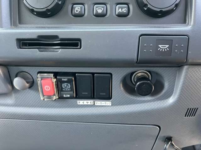 いすゞ フォワード 幌カーテン車 H30年 (東海) 99