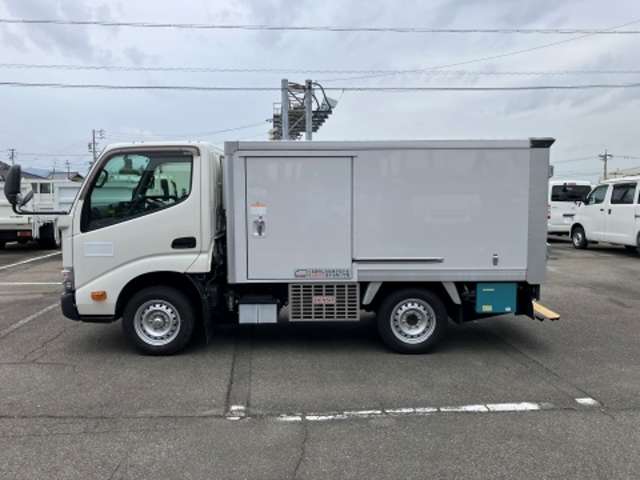 トヨタ ダイナ ３．０ シングルジャストロー ディーゼルターボ R3年 (東海) 99