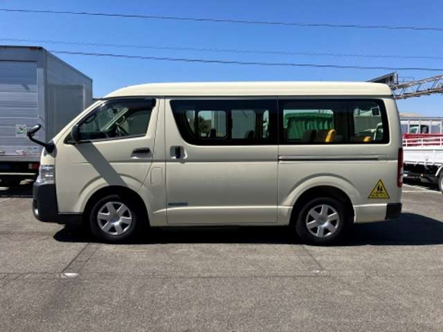 トヨタ ハイエースバン ２．７Ｇ R2年 (東海) 99