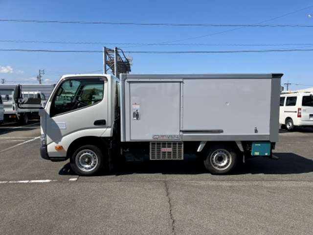 トヨタ ダイナ ３．０ ロング シングルジャストロー ディーゼルターボ ４ＷＤ R3年 (東海) 99