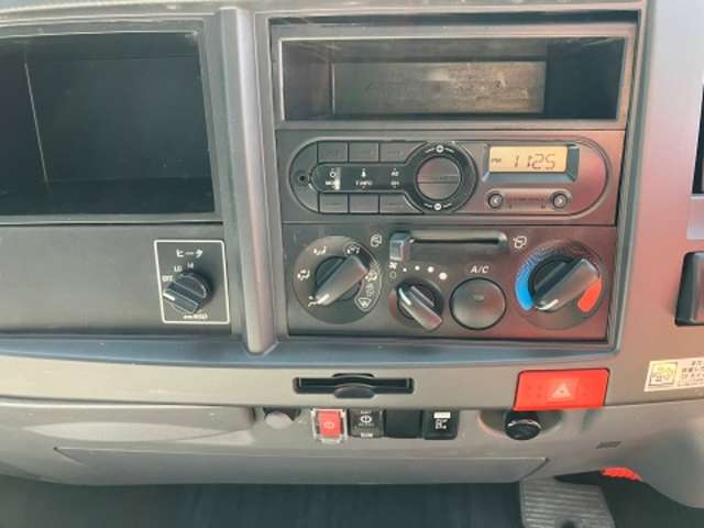 いすゞ エルフ ３．０ＤＴ H28年 (東海) 99