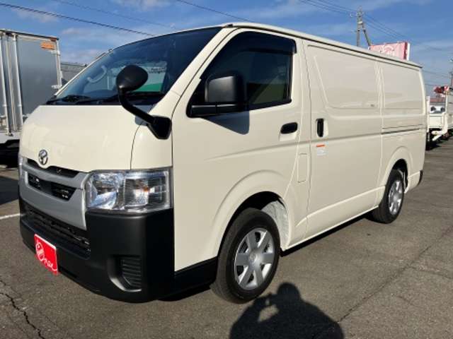 トヨタ ハイエースバン ２．８ 中温冷凍バン ロング ジャストロー ディーゼルターボ R7年 (東海) 99