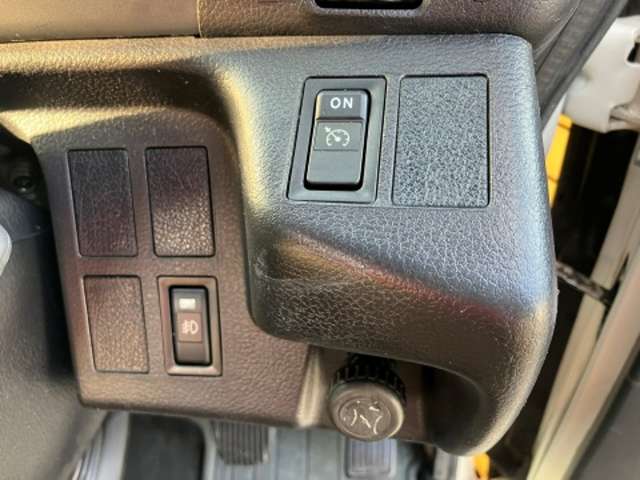 日野自動車 レンジャー 平ボディ H26年 (東海) 99