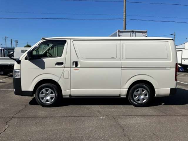 トヨタ ハイエースバン ２．８ 中温冷凍バン ロング ディーゼルターボ ４ＷＤ R6年 (東海) 99