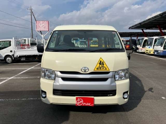 トヨタ ハイエースバン 幼児バス H26年 (東海) 99