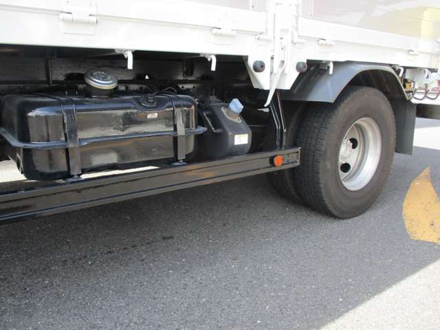 三菱フソウ ファイター ３．７トン H27年 (東海) 99