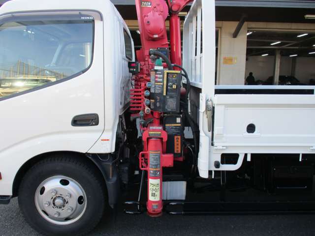 日野自動車 デュトロ ２トン H26年 (東海) 99