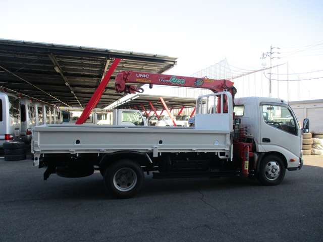 日野自動車 デュトロ ２トン H26年 (東海) 99