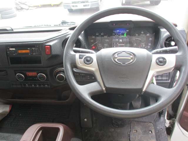 日野自動車 レンジャー ２．９トン H30年 (東海) 99