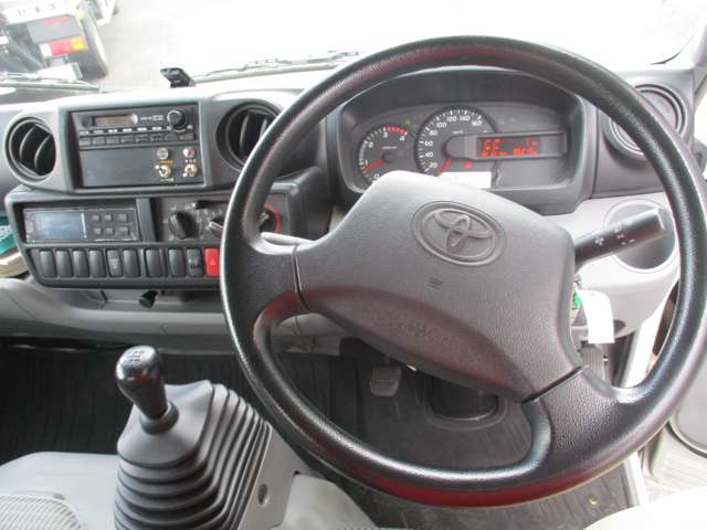 トヨタ ダイナ ２トン H25年 (東海) 99