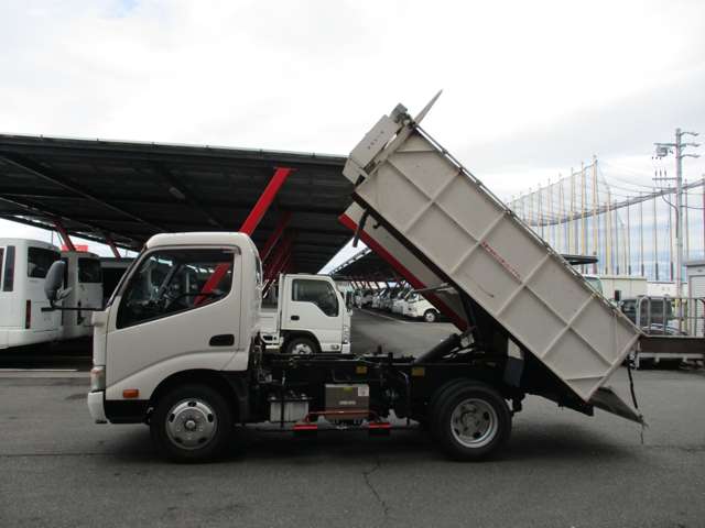 日野自動車 デュトロ ２トン H24年 (東海) 99