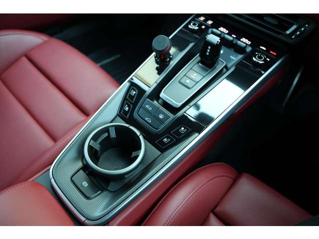 ポルシェ ９１１ ターボＳ ＰＤＫ R3年 (東海) 99