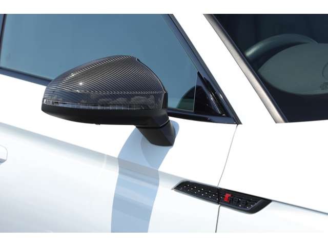 アウディ ＲＳ５　スポーツバック ２．９ ４ＷＤ R3年 (東海) 99