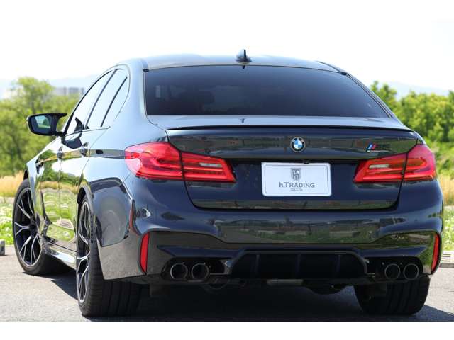 ＢＭＷ Ｍ５ エディション ＭＩＳＳＩＯＮ ＩＭＰＯＳＳＩＢＬＥ ４ＷＤ H30年 (東海) 99