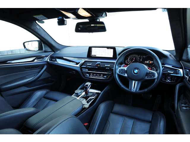 ＢＭＷ Ｍ５ エディション ＭＩＳＳＩＯＮ ＩＭＰＯＳＳＩＢＬＥ ４ＷＤ H30年 (東海) 99