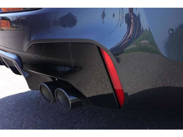 ＢＭＷ Ｍ５ エディション ＭＩＳＳＩＯＮ ＩＭＰＯＳＳＩＢＬＥ ４ＷＤ H30年 (東海) 99