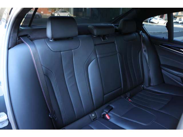 ＢＭＷ Ｍ５ エディション ＭＩＳＳＩＯＮ ＩＭＰＯＳＳＩＢＬＥ ４ＷＤ H30年 (東海) 99
