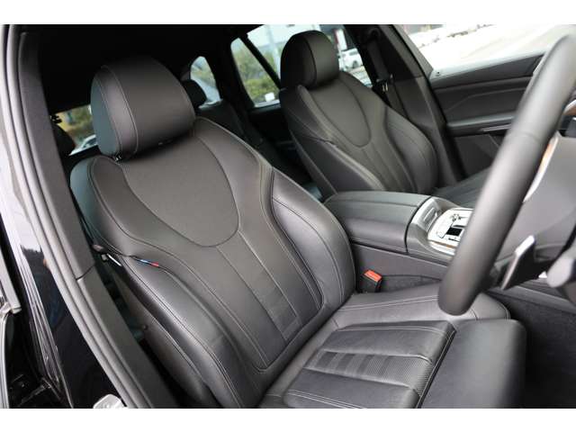 ＢＭＷ Ｘ５ Ｍ５０Ｉ ドライビング ダイナミクス パッケージ ４ＷＤ R3年 (東海) 99