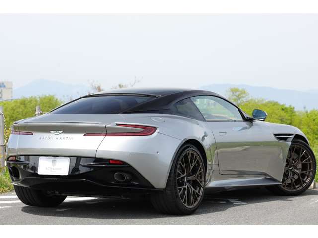 アストンマーティン ＤＢ１２ ４．０ R6年 (東海) 99