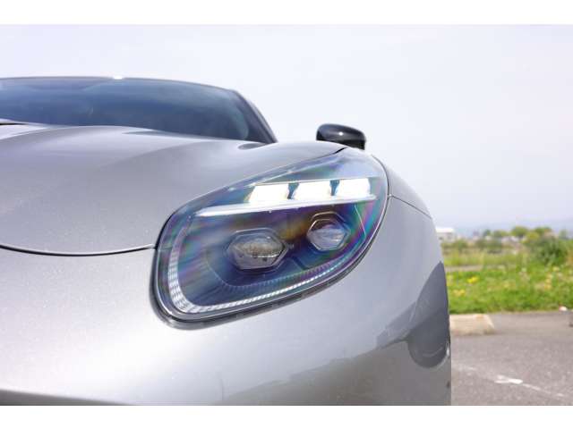 アストンマーティン ＤＢ１２ ４．０ R6年 (東海) 99