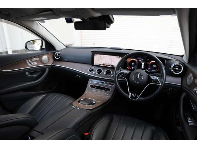 メルセデスベンツ Ｅクラスワゴン Ｅ４５０ ４マチック エクスクルーシブ （ＩＳＧ搭載モデル） ４ＷＤ R4年 (東海) 99