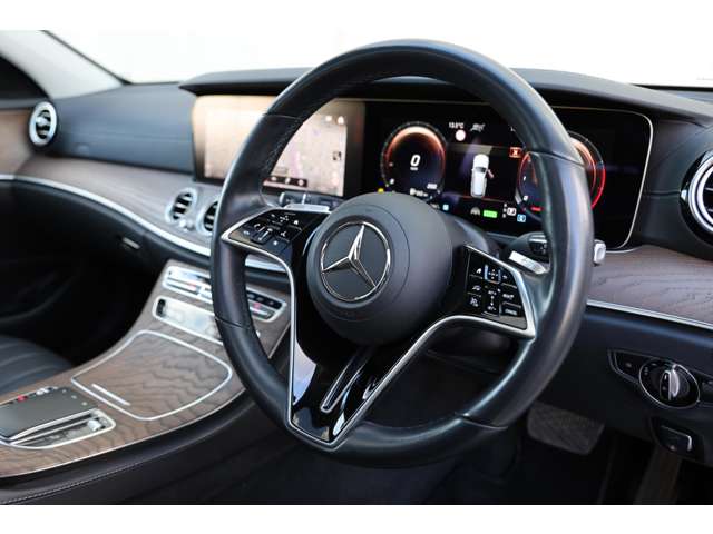 メルセデスベンツ Ｅクラスワゴン Ｅ４５０ ４マチック エクスクルーシブ （ＩＳＧ搭載モデル） ４ＷＤ R4年 (東海) 99