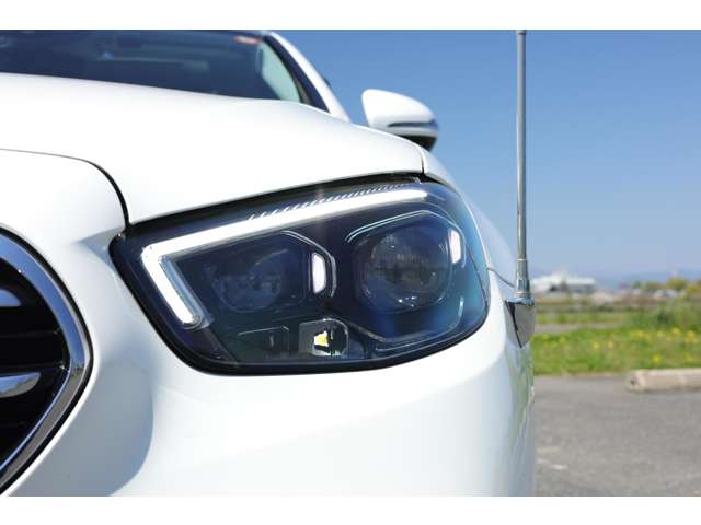 メルセデスベンツ Ｅクラスワゴン Ｅ４５０ ４マチック エクスクルーシブ （ＩＳＧ搭載モデル） ４ＷＤ R4年 (東海) 99