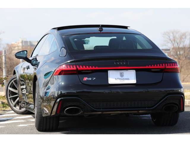 アウディ ＲＳ７　スポーツバック ４．０ ４ＷＤ R3年 (東海) 99