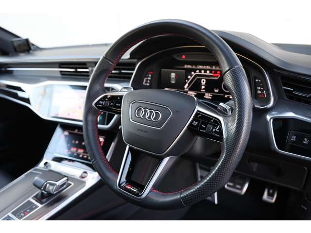 アウディ ＲＳ７　スポーツバック ４．０ ４ＷＤ R3年 (東海) 99