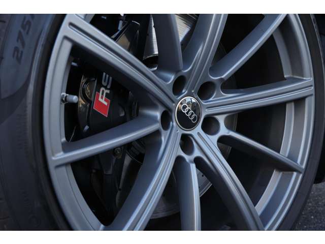 アウディ ＲＳ７　スポーツバック ４．０ ４ＷＤ R3年 (東海) 99