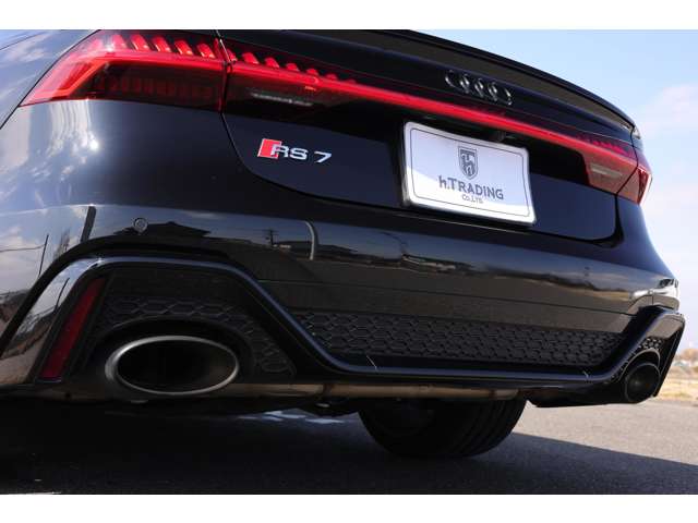 アウディ ＲＳ７　スポーツバック ４．０ ４ＷＤ R3年 (東海) 99