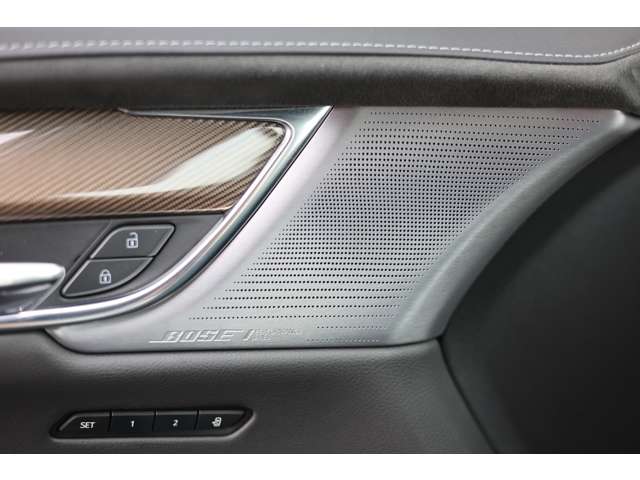 キャデラック ＸＴ６ ナイトクルーズエディション R2年 (東海) 99