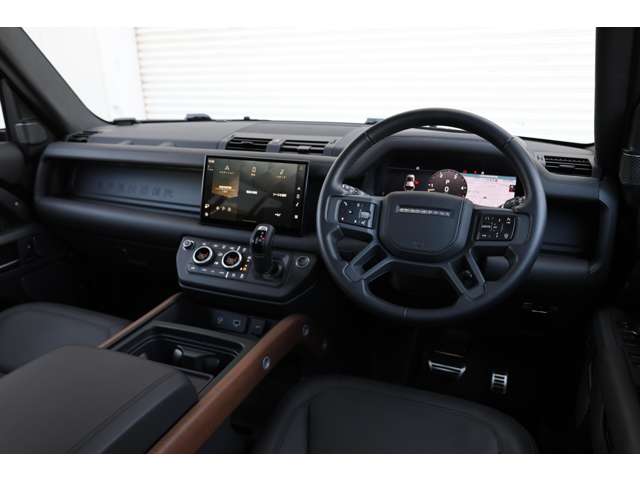 ランドローバー ディフェンダー １１０ Ｘ ３．０Ｌ Ｄ３００ ディーゼルターボ ４ＷＤ R4年 (東海) 99