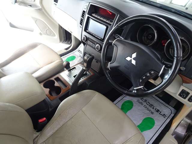 三菱 パジェロ ３．２ ロング スーパーエクシード ディーゼルターボ ４ＷＤ H24年 (東海) 99