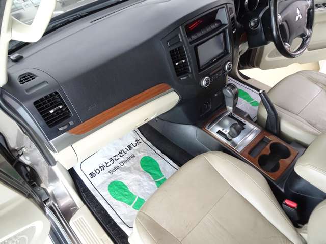 三菱 パジェロ ３．２ ロング スーパーエクシード ディーゼルターボ ４ＷＤ H24年 (東海) 99