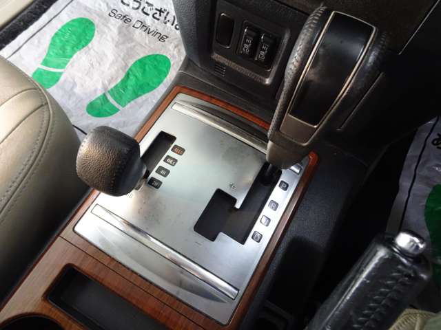 三菱 パジェロ ３．２ ロング スーパーエクシード ディーゼルターボ ４ＷＤ H24年 (東海) 99