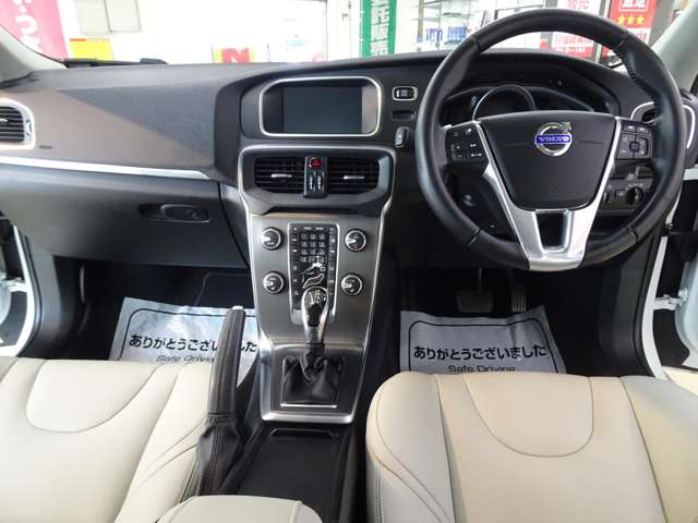 ボルボ Ｖ４０ Ｄ４ ディーゼルターボ H28年 (東海) 99