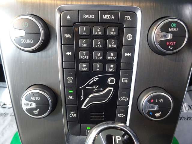 ボルボ Ｖ４０ Ｄ４ ディーゼルターボ H28年 (東海) 99