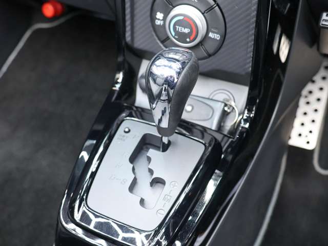 トヨタ コペン ６６０ ＧＲ スポーツ R4年 (東海) 99