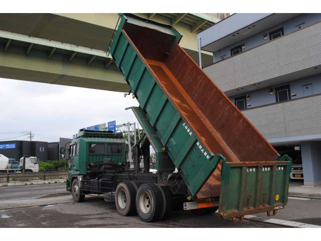 日野自動車 プロフィア １２．９ＤＴ 深ダンプ 積載１０．７Ｔ H15年 (東海) 99
