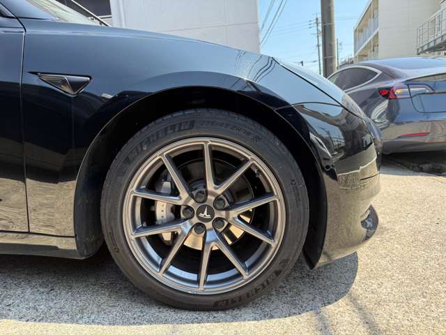 テスラ モデル３ スタンダードレンジプラス ＲＷＤ 白内装 R3年 (東海) 99