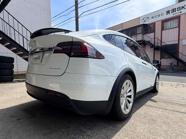 テスラ モデルＸ ＲＡＶＥＮスタンダードレンジ ７人乗リ ＦＳＤ R2年 (東海) 99