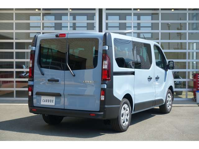 ルノー トラフィック ＣＯＭＢＩ R5年 (東海) 99
