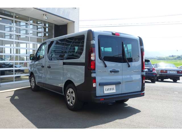 ルノー トラフィック ＣＯＭＢＩ R5年 (東海) 99