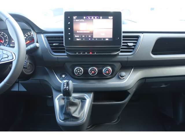 ルノー トラフィック ＣＯＭＢＩ R5年 (東海) 99