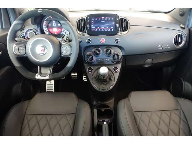アバルト ６９５Ｃ ツーリズモ ５ＭＴ R6年 (東海) 99
